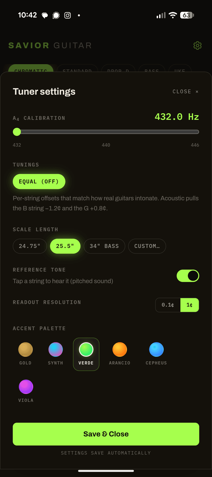 Savior Guitar Tuner: Pro settings screen with A4 calibration, tuning presets, and color palette options